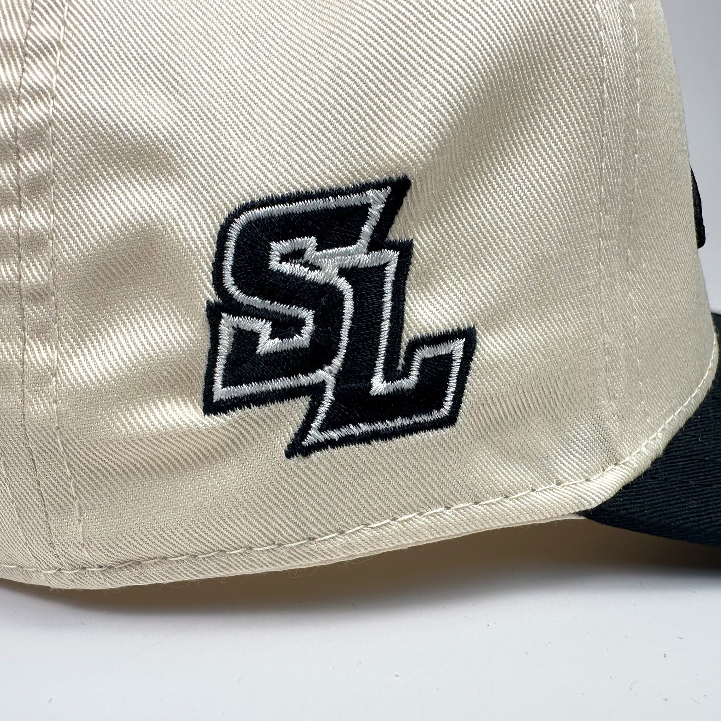 "Logo" Structured Hat (Off-White/Black)