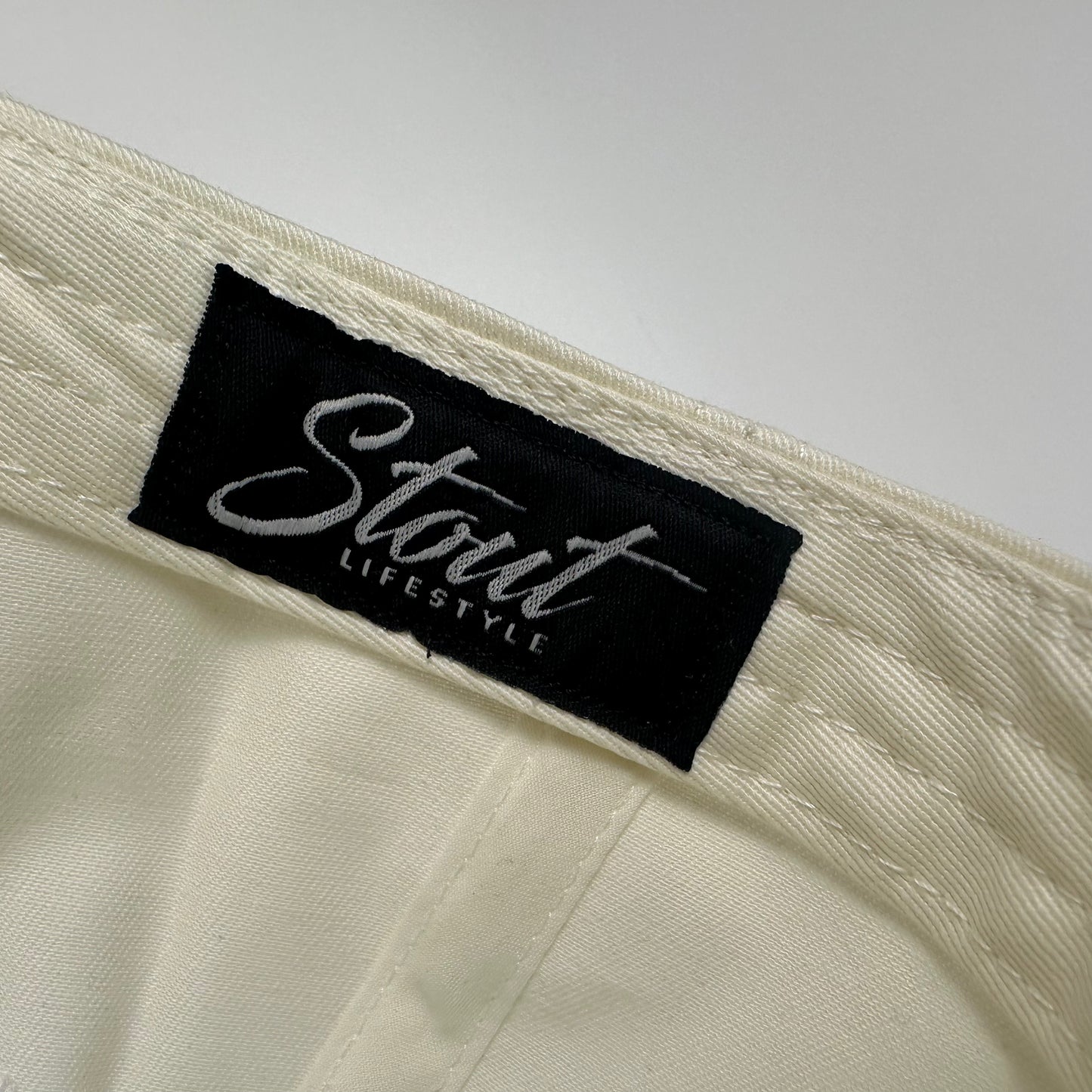 "Logo" Structured Hat (Off-White/Navy)
